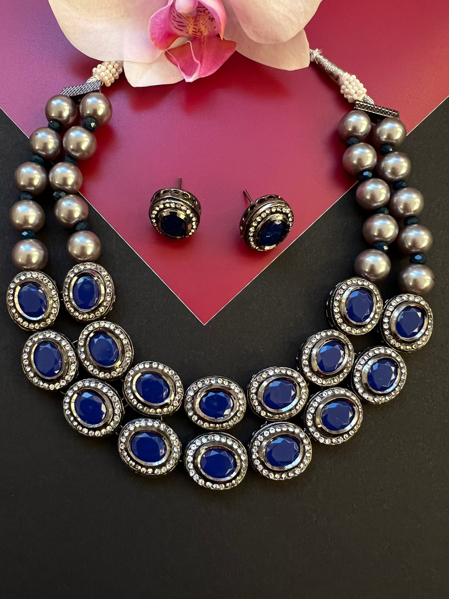 Black Rhodium Polish Kundan Blue Necklace