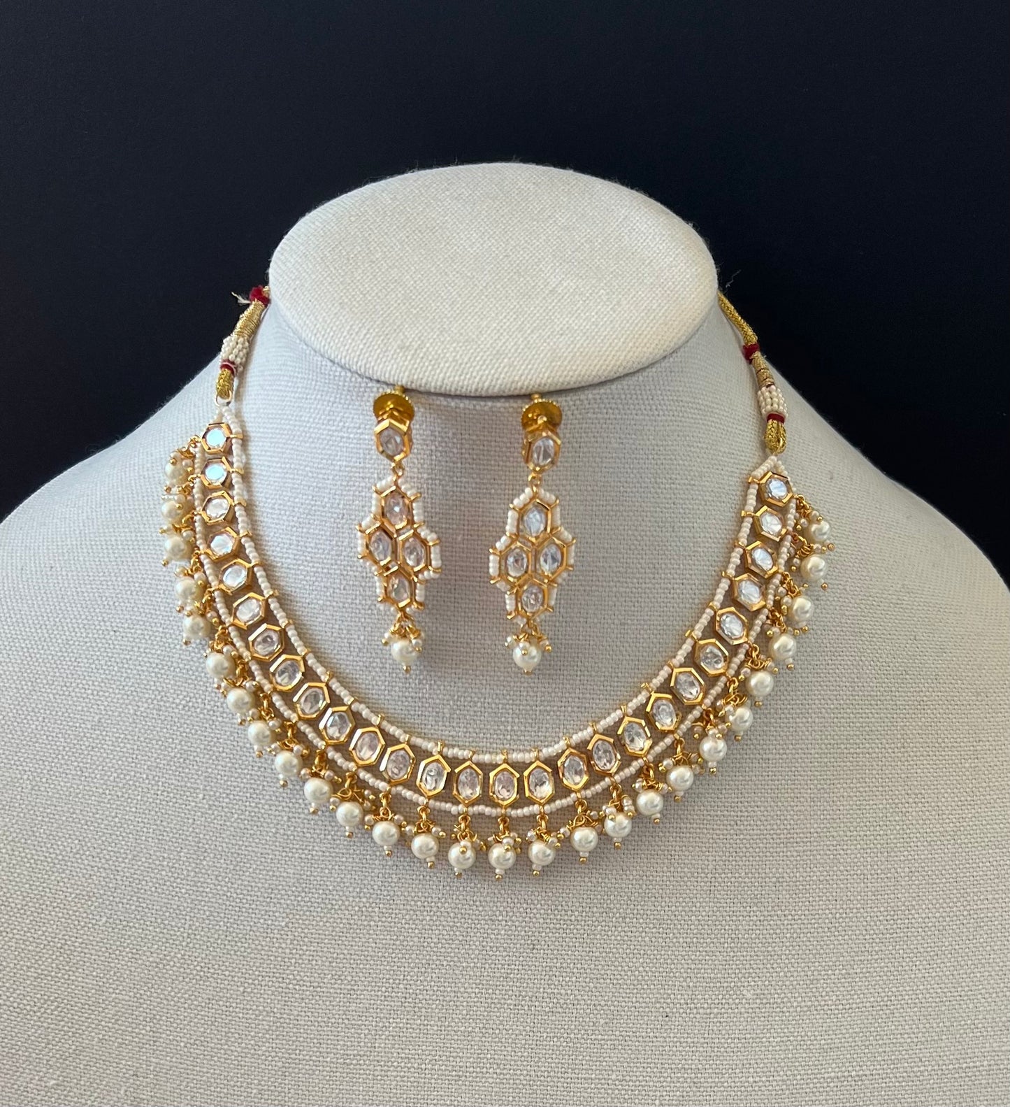 Gold Polish Kundan White Necklace