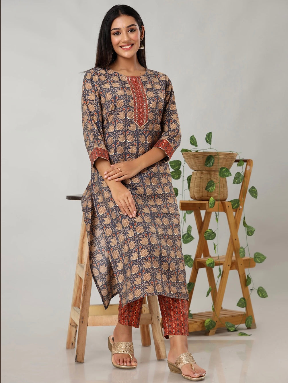 Blue Casual Wear Straight Kurti With Pants