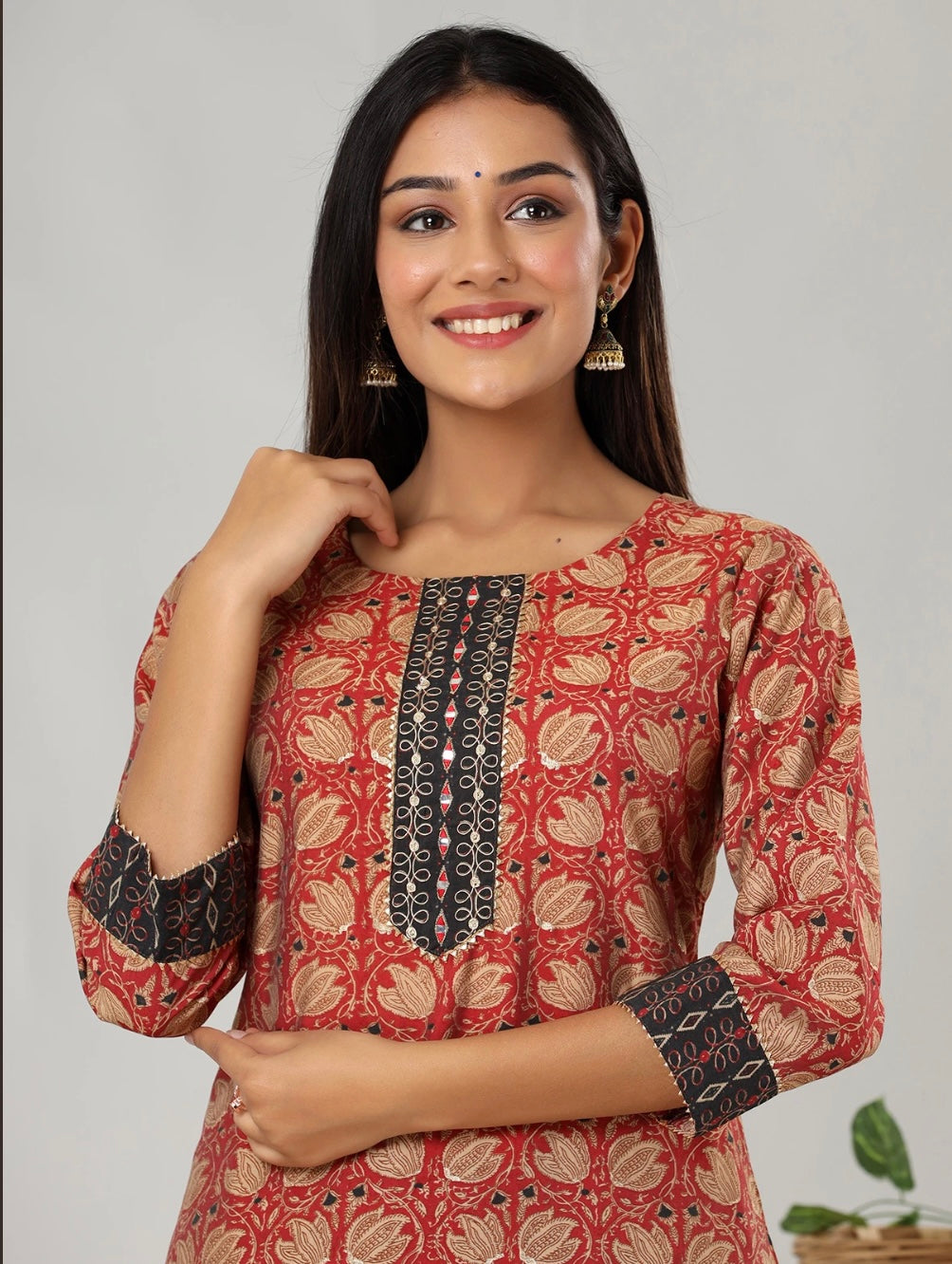 Red Casual Wear Kurti With Pants