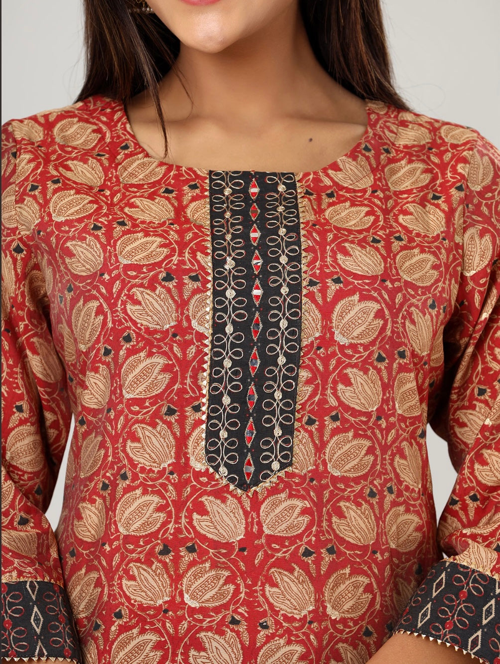 Red Casual Wear Kurti With Pants