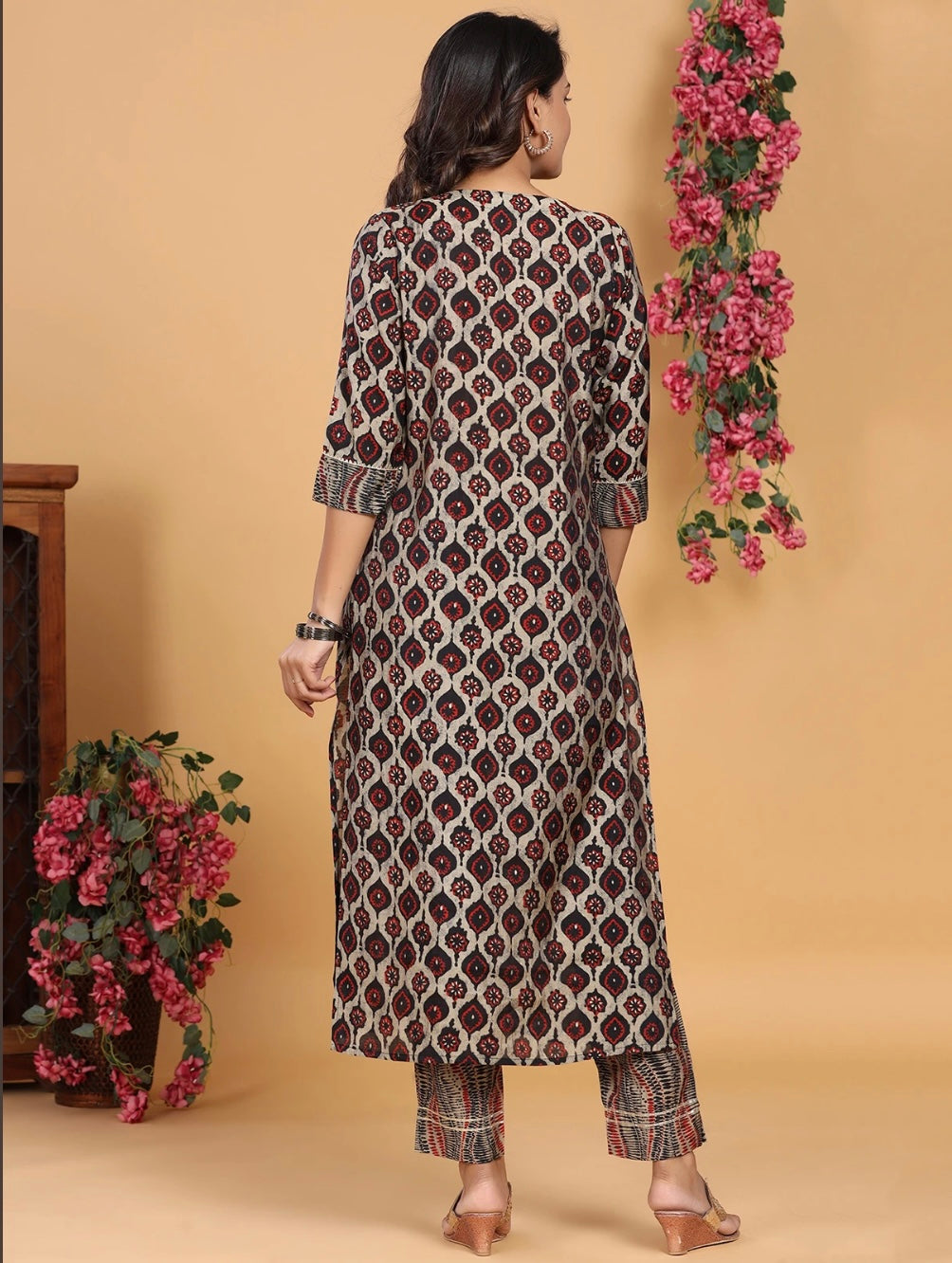 Multi-Color Casual Wear Straight Kurti with Pant