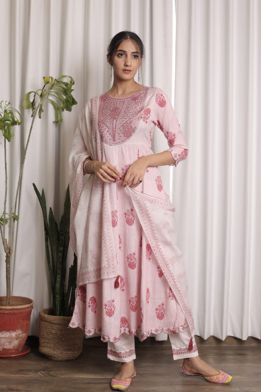 Light Pink Salwar Suit